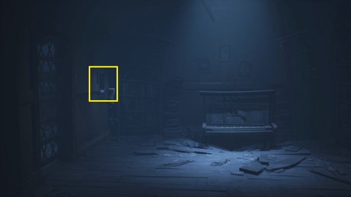 Aby wyjść z tego pomieszczenia musisz skorzystać z pomocy Six - Little Nightmares 2: Ucieczka ze szkoły - solucja, opis przejścia - Little Nightmares 2 - poradnik do gry