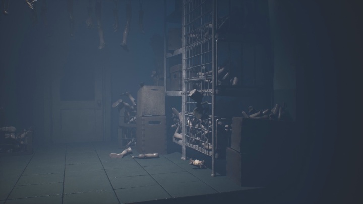 Pamiętaj, że dłoń może się wspinać - Little Nightmares 2: Bezpieczniki - solucja, opis przejścia - Little Nightmares 2 - poradnik do gry