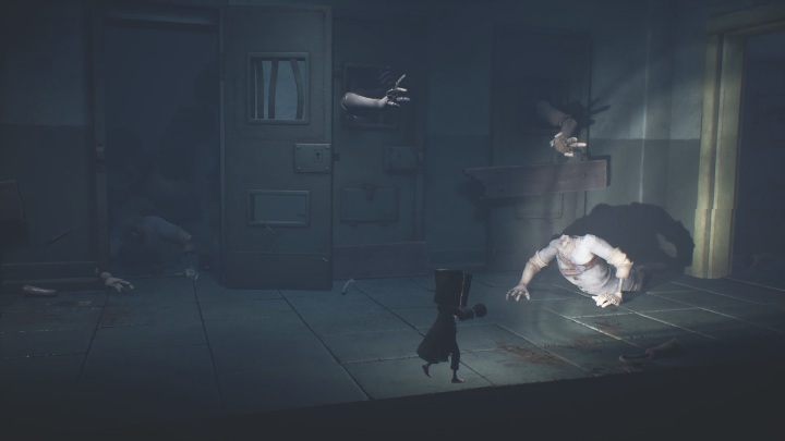 Za drzwiami wcale nie będzie łatwiej - Little Nightmares 2: Bezpieczniki - solucja, opis przejścia - Little Nightmares 2 - poradnik do gry