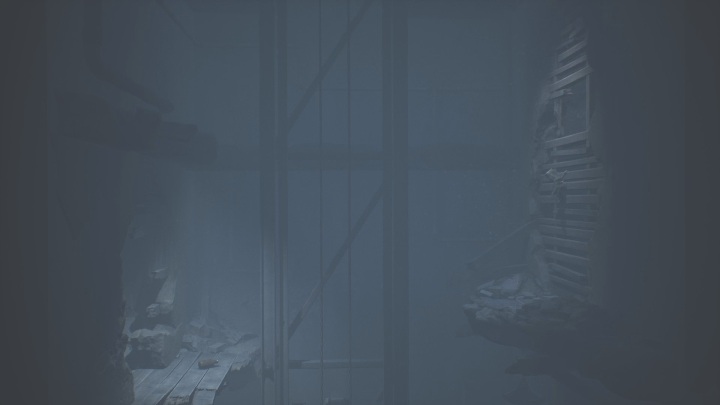 Poruszając się windą w dół, zobaczysz przejście po prawej stronie - Little Nightmares 2: Przejście przez miasto - solucja, opis przejścia - Little Nightmares 2 - poradnik do gry