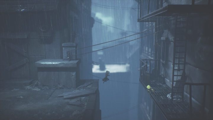 Nie bój się, nie zostawi Cię samego - Little Nightmares 2: Przejście przez miasto - solucja, opis przejścia - Little Nightmares 2 - poradnik do gry