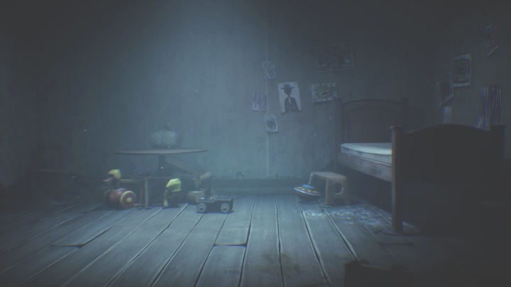 Wbiegnij do pokoju dziecięcego i schowaj się pod łóżkiem - Little Nightmares 2: Przejście przez miasto - solucja, opis przejścia - Little Nightmares 2 - poradnik do gry