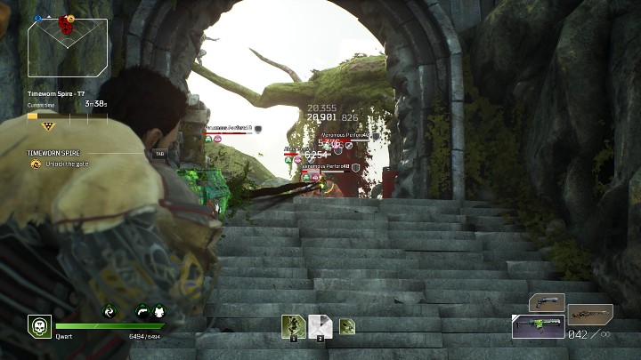 Zanim pójdziecie dalej i spróbujecie otworzyć drugą bramę, zatrzymajcie się przed schodami i poczekajcie, aż wąski korytarz zostanie wprost zalany zwykłymi Perforo i Alpha Perforo - Outriders: Prastara iglica/Timeworn Spire - Ekspedycja, solucja - Outriders - poradnik do gry