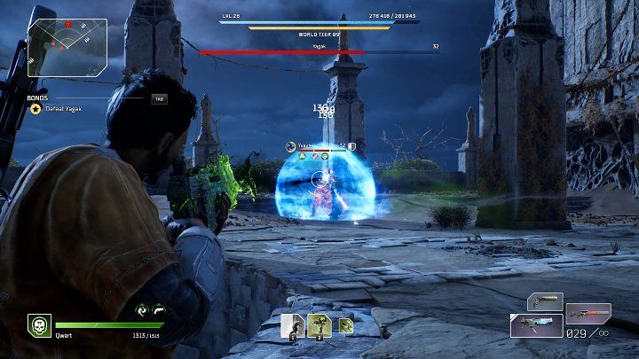 Kolejną specjalną umiejętnością Yagaka jest bariera ochronna - boss osłania się niebieską barierą, która odbija nadlatujące pociski w stronę bohatera - Outriders: Yagak, 1 walka - boss, jak pokonać? - Outriders - poradnik do gry