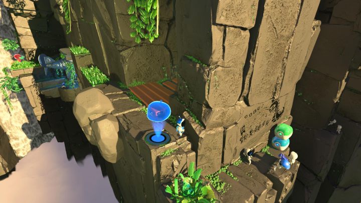 Za punktem kontrolnym znajdziesz 2 pojemniki z monetami - Astros Playroom: Las renderów - solucja, opis przejścia - Astros Playroom - poradnik do gry