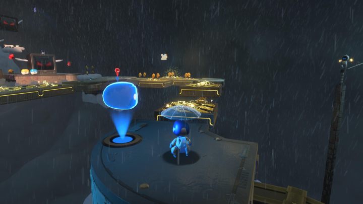 Przeskakuj przez następne platformy do kolejnego punktu kontrolnego, po drodze zabierając 3 element układanki - Astros Playroom: Elektryczna chmura - solucja, opis przejścia - Astros Playroom - poradnik do gry