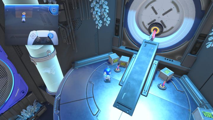 Obok rampy, pod pudełkami znajdziesz 2 zestawy kabli - Astros Playroom: Polarne kry - solucja, opis przejścia - Astros Playroom - poradnik do gry