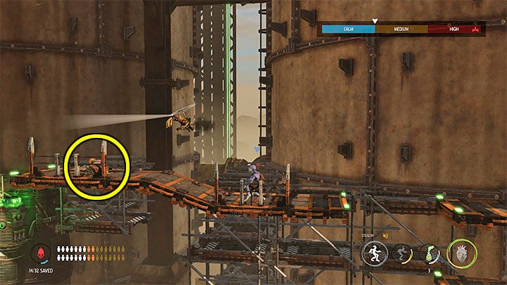 W głównej części przemierzanej lokacji spotkamy 2 chodzących Sligów i 1 latającego Sliga - Oddworld Soulstorm: Przeprawa przez Tank Row 3D, Phat Station - solucja - Oddworld Soulstorm - poradnik do gry