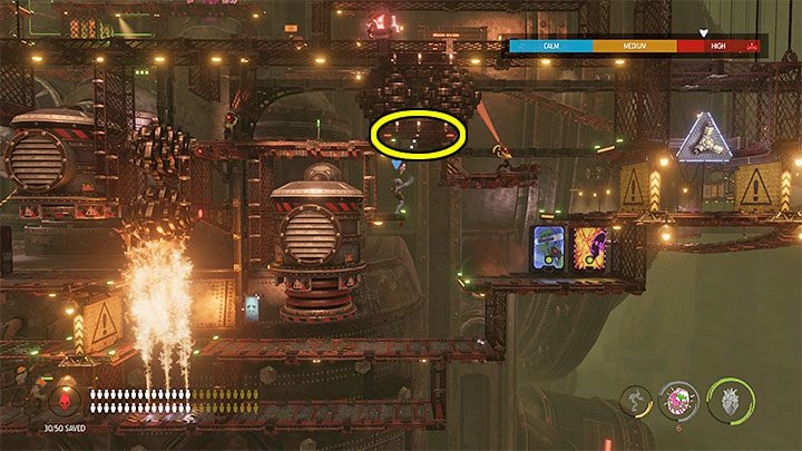 Przeskakujemy przez płomienie i lądujemy przez checkpoincie, nad którym są aktywne zraszacze - Oddworld Soulstorm: Aktywowanie 5 komór Brewing Chambers - solucja - Oddworld Soulstorm - poradnik do gry