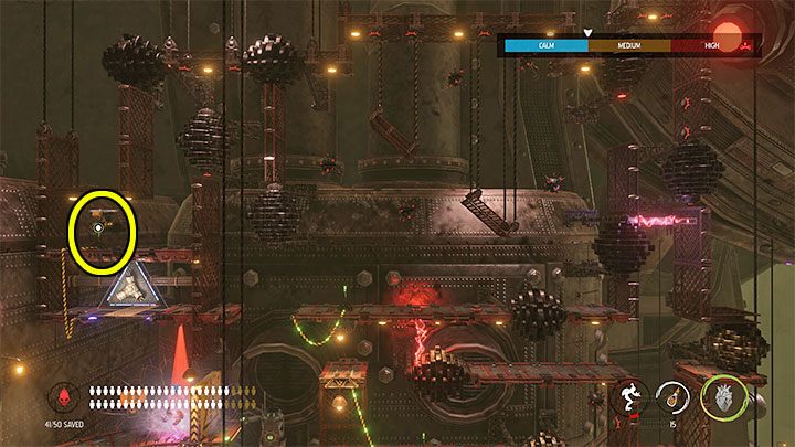 Docelowo musimy dotrzeć latającym Sligiem do dźwigni zaznaczonej na obrazku, czyli tej zlokalizowanej bezpośrednio nad wyłącznikiem Circuit Breaker - Oddworld Soulstorm: Aktywowanie 5 komór Brewing Chambers - solucja - Oddworld Soulstorm - poradnik do gry