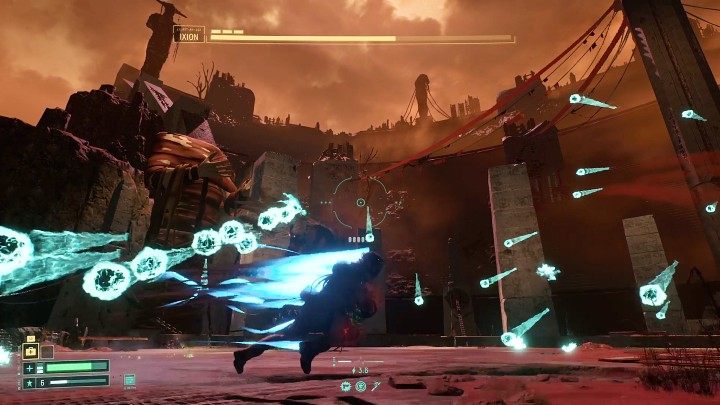 Nieco trudniej uniknąć ataku, w którym Iksjon wystrzeliwuje z ręki serię szybko lecących kul, które śledzą ruch Selene - Returnal: Iksjon/Ixion - boss, jak pokonać? - Returnal - poradnik do gry