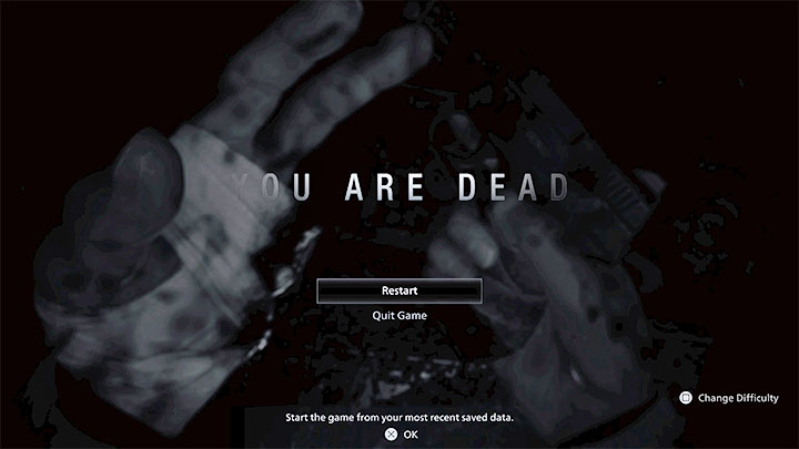 W grze Resident Evil 8 nie ma widocznego przez cały czas paska zdrowia i możecie się w rezultacie łatwiej zapomnieć i zignorować fakt odniesienia obrażeń przez głównego bohatera - Resident Evil Village: Porady na start - Resident Evil Village - poradnik do gry