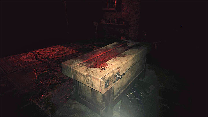 Do opisywanej zagadki przystąpicie niedługo po odnalezieniu klucza do skrzynki z bezpiecznikami Breaker Box Key na dole studni Old Well - Resident Evil Village: House Beneviento, Zagadka z bezpiecznikiem - rozwiązanie - Resident Evil Village - poradnik do gry