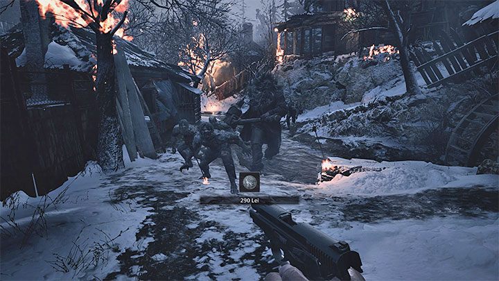 Opisywana bitwa jest też dobrym tutorialem jak utrzymywać bohatera przy życiu - Resident Evil Village: Pierwsza bitwa w wiosce/Village Square - solucja - Resident Evil Village - poradnik do gry