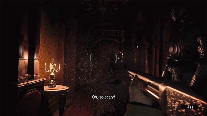 Po wkroczeniu do nowej lokacji spotkacie wampirzycę - Resident Evil Village: Eksploracja zamkowych komnat/Castle Chambers - solucja - Resident Evil Village - poradnik do gry