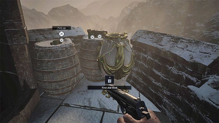 Po skorzystaniu ze schodów znajdziecie dużo zapasów - Resident Evil Village: Wydostanie się z zamku/Tower of Worship - solucja - Resident Evil Village - poradnik do gry