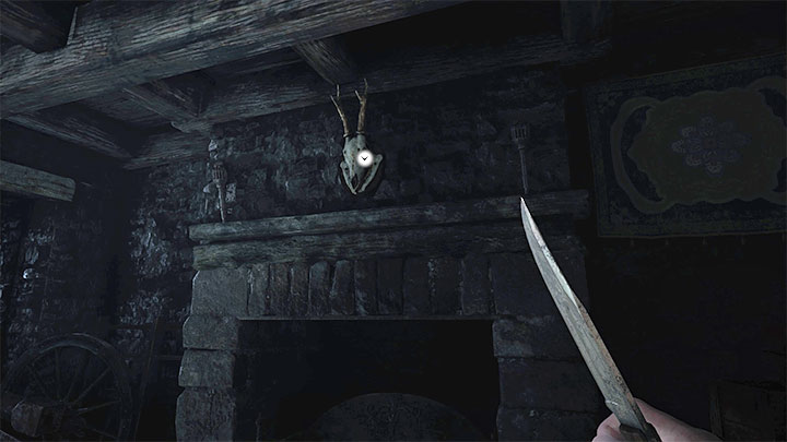 2 - Resident Evil Village: Eksploracja dziedzińca, okolic/Castle Courtyard - solucja - Resident Evil Village - poradnik do gry