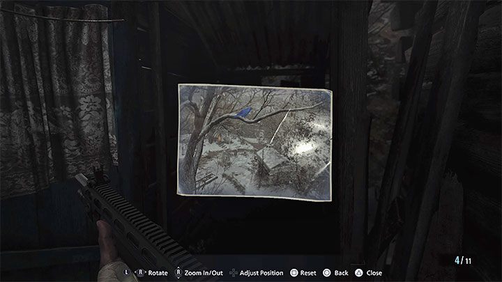 Dodatkowa uwaga - Ethan może wejść w posiadanie zdjęcia Photo of a Strange Bird, które jest obok chatki w ogrodzie Garden odwiedzanym w drodze powrotnej do wioski z Domu Beneviento - Resident Evil Village: Składnik Juicy Game - jak zdobyć? - Resident Evil Village - poradnik do gry