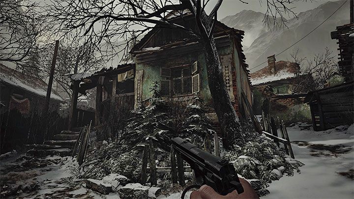 Z kluczem możecie już wyruszyć do znacznika złotej skrzyni w wiosce - to jeden z większych zamkniętych budynków - Resident Evil Village: Złote skrzynie - mapa, opisy, lista wszystkich - Resident Evil Village - poradnik do gry