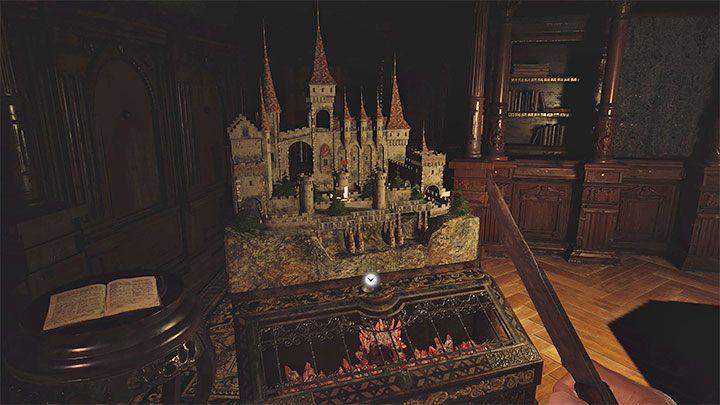 Wszystkie zagadki z labiryntem są dużymi, interaktywnymi makietami - Resident Evil Village: Zagadka z labiryntem - rozwiązanie - Resident Evil Village - poradnik do gry