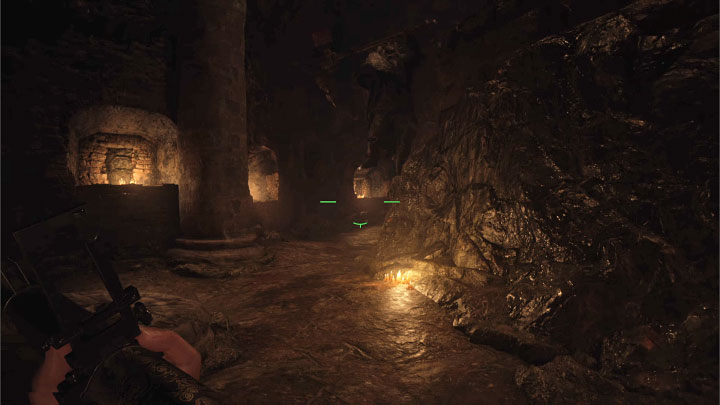 Bardzo niebezpiecznym atakiem są dalekie skoki połączone z uderzeniem młotem w ziemię - Resident Evil Village: Pokonanie bossa Uriasa i powrót do wioski - solucja - Resident Evil Village - poradnik do gry