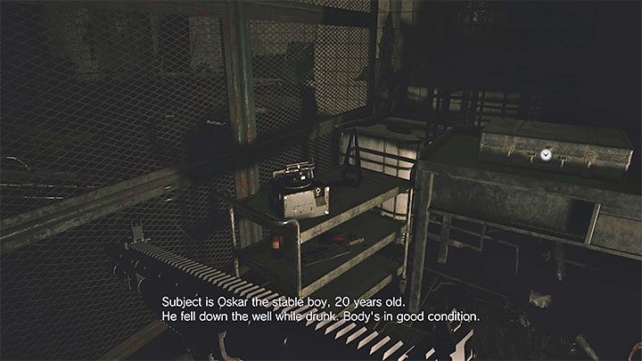 Zanim wyruszycie w dalszą podróż możecie też rozważyć powrócenie na poziom MB4 do zaznaczonego na obrazku 1 przejścia - znajduje się tam przycisk Switch, który możecie teraz wcisnąć dzięki przywróceniu dostaw prądu - Resident Evil Village: Przejście przez poziom B3 - solucja - Resident Evil Village - poradnik do gry