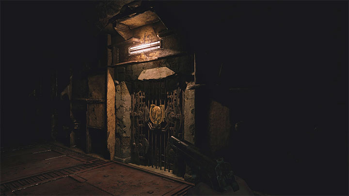 Do finałowej części wizyty w fabryce (Heisenbergs Factory) przystąpicie po użyciu klucza Heisenbergs Key do otwarcia drzwi na poziomie B1 - Storage - Resident Evil Village: Pokonanie Prototype Sturm i Heisenberga - solucja - Resident Evil Village - poradnik do gry