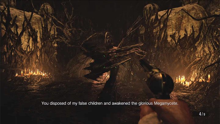 Unikalną cechą tego pojedynku jest to, że Miranda może przybierać różne formy i w każdej z nich będzie się nieco inaczej zachowywała oraz dysponowała innymi atakami - Resident Evil Village: Finałowe starcie z Mirandą - solucja, opis przejścia - Resident Evil Village - poradnik do gry