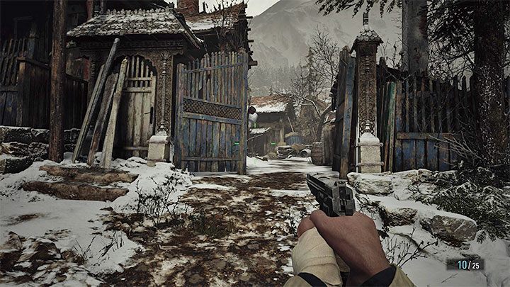 Dotrzyjcie do placu Maiden of War zlokalizowanego na południe od cmentarza - Resident Evil Village: Znalezienie domu z czerwonym kominem - solucja - Resident Evil Village - poradnik do gry