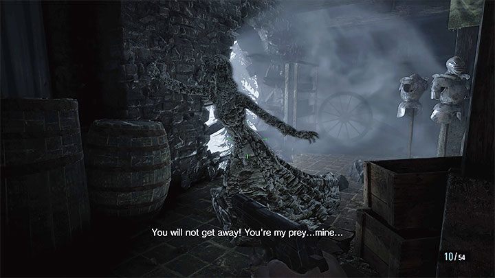 Kontynuujcie opisany schemat do momentu, w którym boss zamieni się w kamień i rozpadnie - Resident Evil Village: 2 wampirza córka - boss, jak pokonać? - Resident Evil Village - poradnik do gry