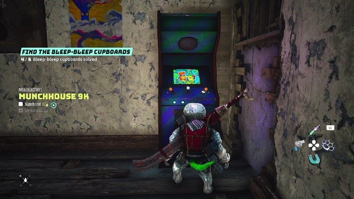 Czwarty automat znajdziecie w niewielkim budynku, na prawo od drzwi - Biomutant: Poszukiwania Piszczydynksów - solucja, opis przejścia - Biomutant - poradnik do gry
