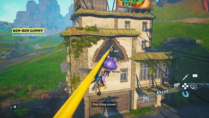 Po przejściu na dach podskoczcie i złapcie się liny widocznej na powyższym obrazku, a Wasz bohater szybko dostanie się do budynku po drugiej stronie - Biomutant: Noko - solucja, opis przejścia - Biomutant - poradnik do gry