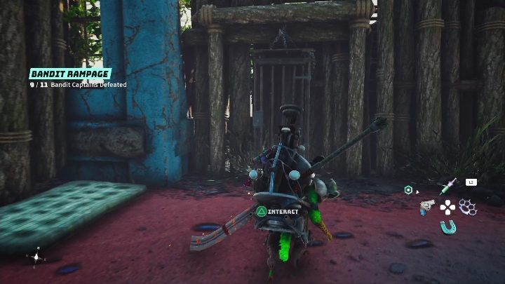 Klatkę z więźniem znajdziecie w niewielkim drewnianym pomieszczeniu, po lewej stronie, zaraz obok materaca - Biomutant: Więźniowie - solucja, opis przejścia - Biomutant - poradnik do gry