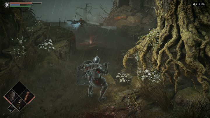 Na końcu korytarza najpierw udajcie się w lewo, tam napotkacie szkielet z dwoma mieczami - Demons Souls Remake: Obrzeża wyspy (4-1) - solucja, opis przejścia - Demons Souls Remake - poradnik do gry