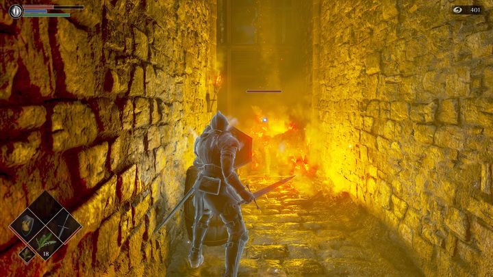 Wchodząc na górę, załatwcie dwóch przeciwników, uważając na wroga rzucającego bombami - Demons Souls Remake: Bramy Boletarii (1-1) - solucja, opis przejścia - Demons Souls Remake - poradnik do gry