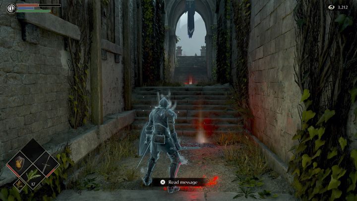 Idąc dalej, w tym o to miejscu zostaniecie zaatakowan przez dwóch przeciwników z włóczniami i tarczami - Demons Souls Remake: Bramy Boletarii (1-1) - solucja, opis przejścia - Demons Souls Remake - poradnik do gry