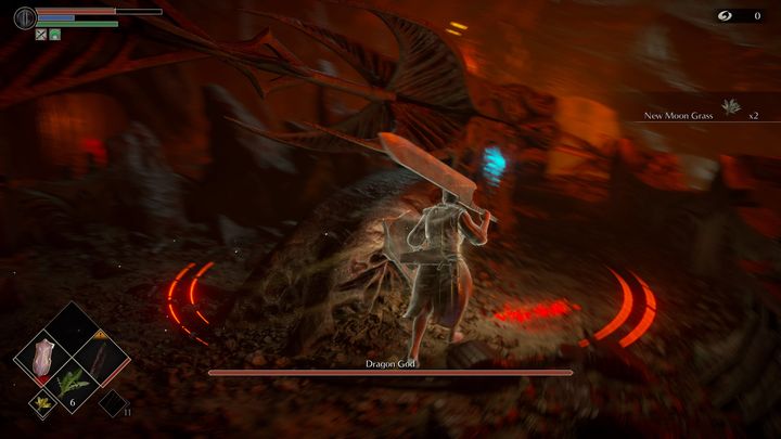Na końcu drogi zobaczycie katapultę z niebieskim kryształem - Demons Souls Remake: Smoczy Bóg - boss, jak pokonać? - Demons Souls Remake - poradnik do gry
