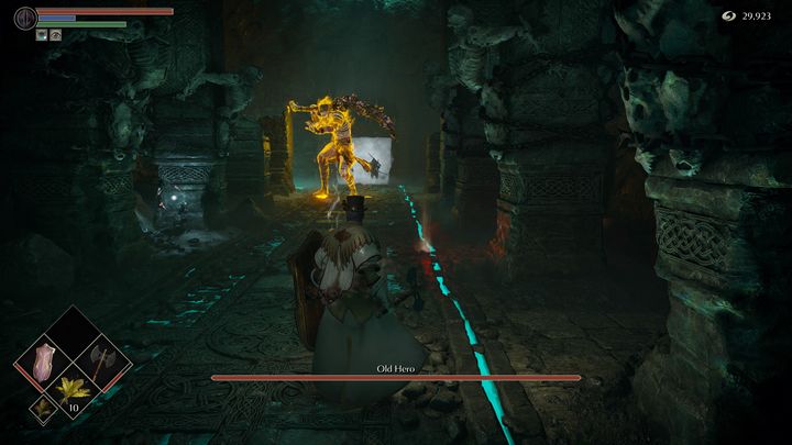 Walka jest bardzo łatwa, gdy macie na wyposażeniu pierścień złodzieja, gdyż zmniejsza on wykrywalność Waszej postaci przez przeciwników - Demons Souls Remake: Dawny Bohater - boss, jak pokonać? - Demons Souls Remake - poradnik do gry