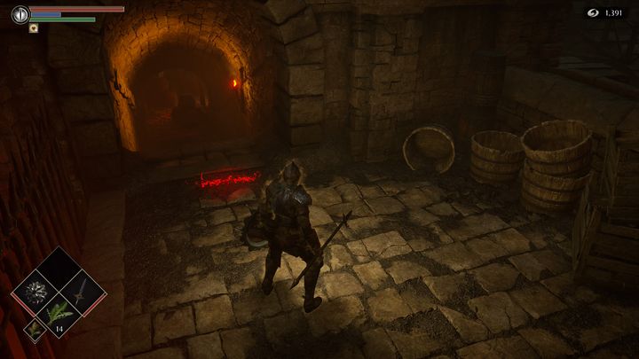 Schodząc na dół, zobaczycie wiele beczek, natomiast po drugiej stronie, znajdować się będzie kolejny oficjel - Demons Souls Remake: Kuźnie (2-1) - solucja, opis przejścia - Demons Souls Remake - poradnik do gry