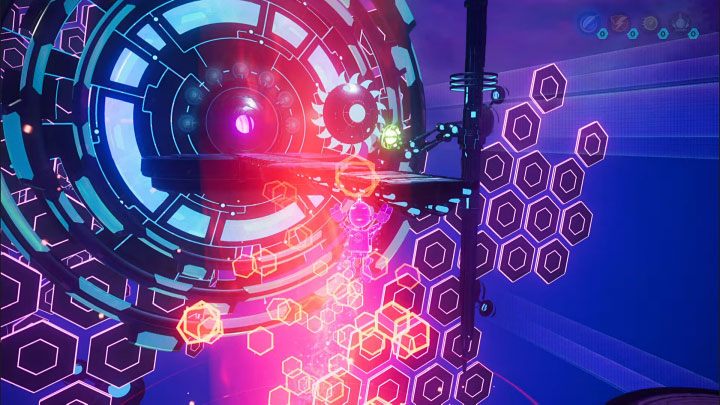 Ze sferą podniesienia dotrzyjcie do slotu z obrazka 1, który znajduje się na lewo od meta-terminalu - Ratchet & Clank Rift Apart: Clank, Powrót na Savali - rozwiązania zagadek, lista - Ratchet & Clank Rift Apart - poradnik do gry