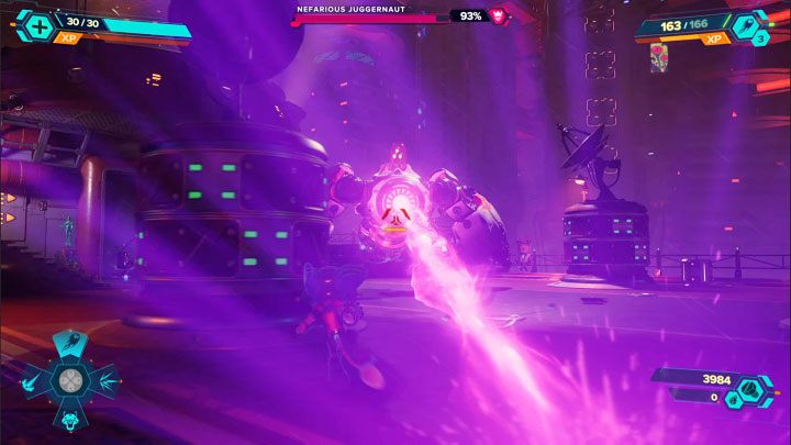 Drugi podstawowy atak Niszczyciela Nefariousa to strzelanie wielkim laserem - Ratchet & Clank Rift Apart: Zbadanie posągu Nefariousa - solucja - Ratchet & Clank Rift Apart - poradnik do gry
