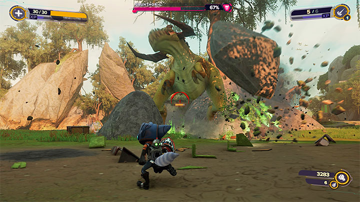 Zanim zdecydujecie się na wyruszenie śladami zaprzyjaźnionego latającego bota możecie opcjonalnie rozejrzeć się trochę po okolicy - Ratchet & Clank Rift Apart: Bagna i dotarcie do fabryki Mortów - solucja - Ratchet & Clank Rift Apart - poradnik do gry