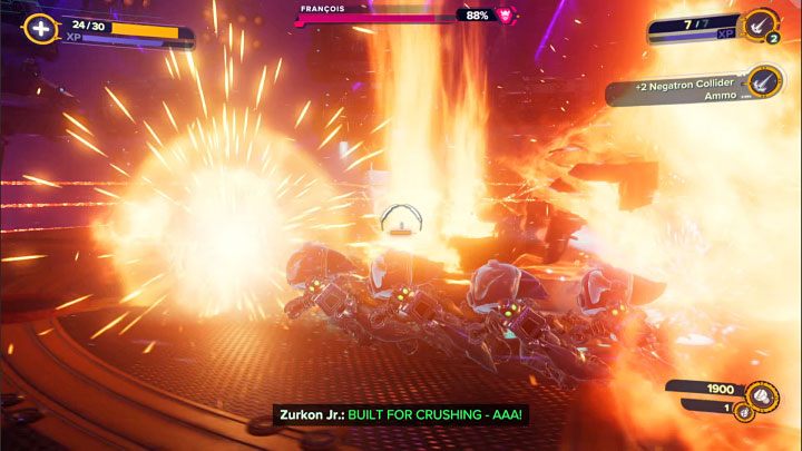 Równolegle do unikania ostrzału moździerzowego uważajcie na płomienie załączające się co jakiś czas na arenie - Ratchet & Clank Rift Apart: Pokonanie potworów i Francois na arenie - solucja - Ratchet & Clank Rift Apart - poradnik do gry