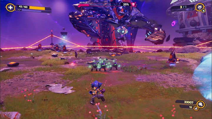 Troponoga Skolopendra jest w stanie przyzywać posiłki na arenę - Ratchet & Clank Rift Apart: Troponoga Skolopendra, Chmura Szczątków Scarstu - Ratchet & Clank Rift Apart - poradnik do gry