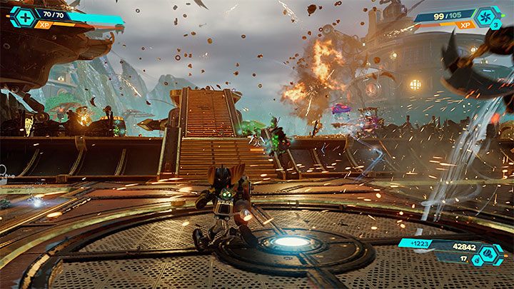 Spotkanie z Kapitanem Quantum, do którego dojdzie niedługo po zaliczeniu trzech pirackich prób, przerwane zostanie w momencie pojawienia się nowych piratów - Ratchet & Clank Rift Apart: Ochranianie Kapitana Quantum - solucja - Ratchet & Clank Rift Apart - poradnik do gry