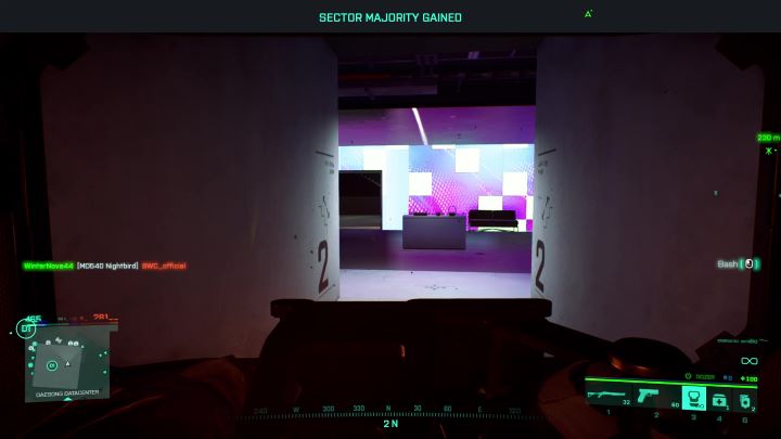 Dozer ustawiony w takiej pozycji będzie sporą przeszkodą dla przeciwnika. - Battlefield 2042: Santiago Dozer Espinoza - cecha, jak grać - Battlefield 2042 - poradnik do gry