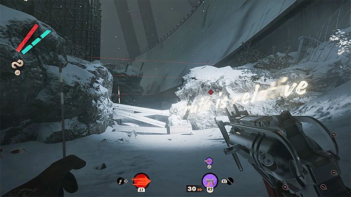 Egor przeprowadza eksperymenty za bunkrem i w przypadku eksploracji Kompleksu wieczorem będziecie musieli zaliczyć dłuższą przeprawę żeby dotrzeć do jego obozu (Egors Camp) - Deathloop: Utracone w transmisji - solucja, opis przejścia - Deathloop - poradnik do gry