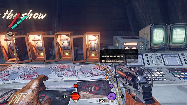 Po raz ostatni musicie powrócić do stacji zasilania w dzielnicy Kompleks (pamiętajcie o wybraniu godizn porannych) - Deathloop: Cisza radiowa - solucja, opis przejścia - Deathloop - poradnik do gry