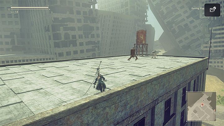 Może wydawać się Wam, że sąsiedni dach jest bardzo oddalony, ale istnieją kombinacje ruchów wykonywanych w locie, dzięki którym będziecie mogli pokonać wymagany dystans - NieR Automata: Robo Dojo - jak dotrzeć na dach? - NieR Automata - poradnik do gry