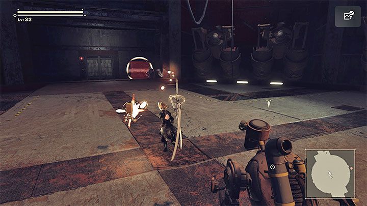 Podczas podróżowania przez fabrykę spodziewajcie się tego, że kamera może często pokazywać akcję z boku - NieR Automata: 9 Rozdział, Route A - solucja, opis przejścia - NieR Automata - poradnik do gry